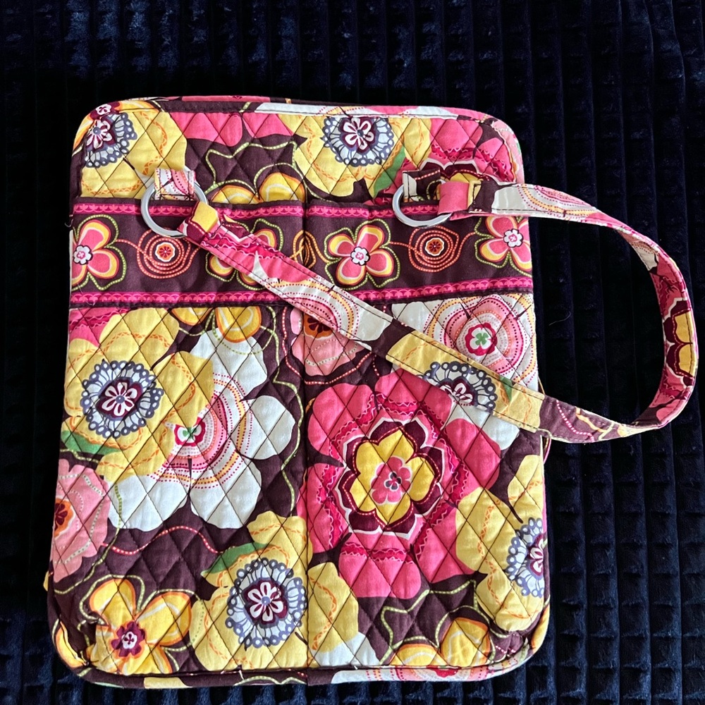 VERA BRADLEY LAPTOP BAG